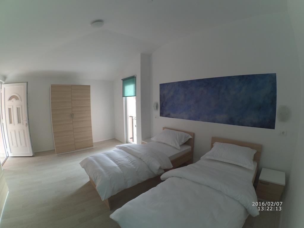 Apartmani Monaco Плоче Екстер'єр фото